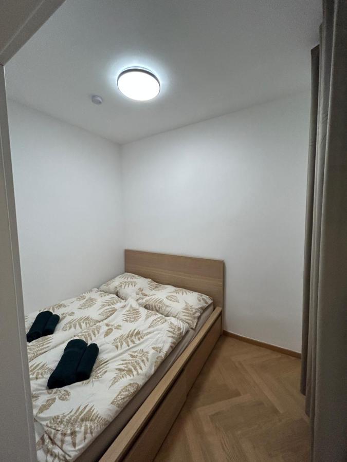 Deluxe Apartment Favoriten Виена Екстериор снимка